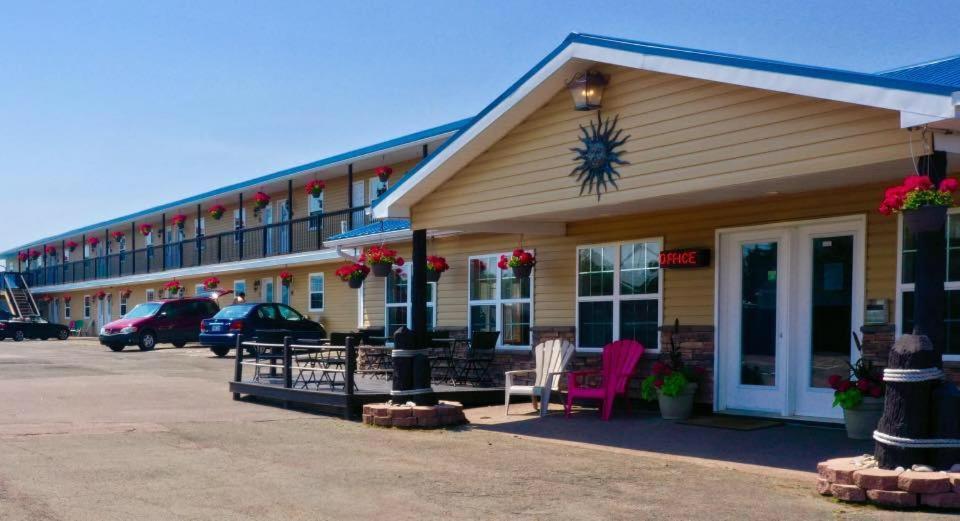 Parlee Beach Motel Shediac Zewnętrze zdjęcie